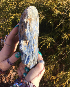 Blue Kyanite Crystal 2 lb. 6 oz. Large Cluster ~ 6" Long ~ Big Sparkling Mineral ~ Reiki, Altar Display Specimen ~ Free & Fast Shipping