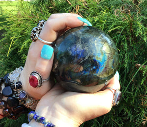 Labradorite Crystal Ball Golden Large 2 lb. 5 oz Sphere ~ 3" Wide ~ Flashy Iridescent Blue, Gold Green ~ Beautiful Display ~ Fast Shipping